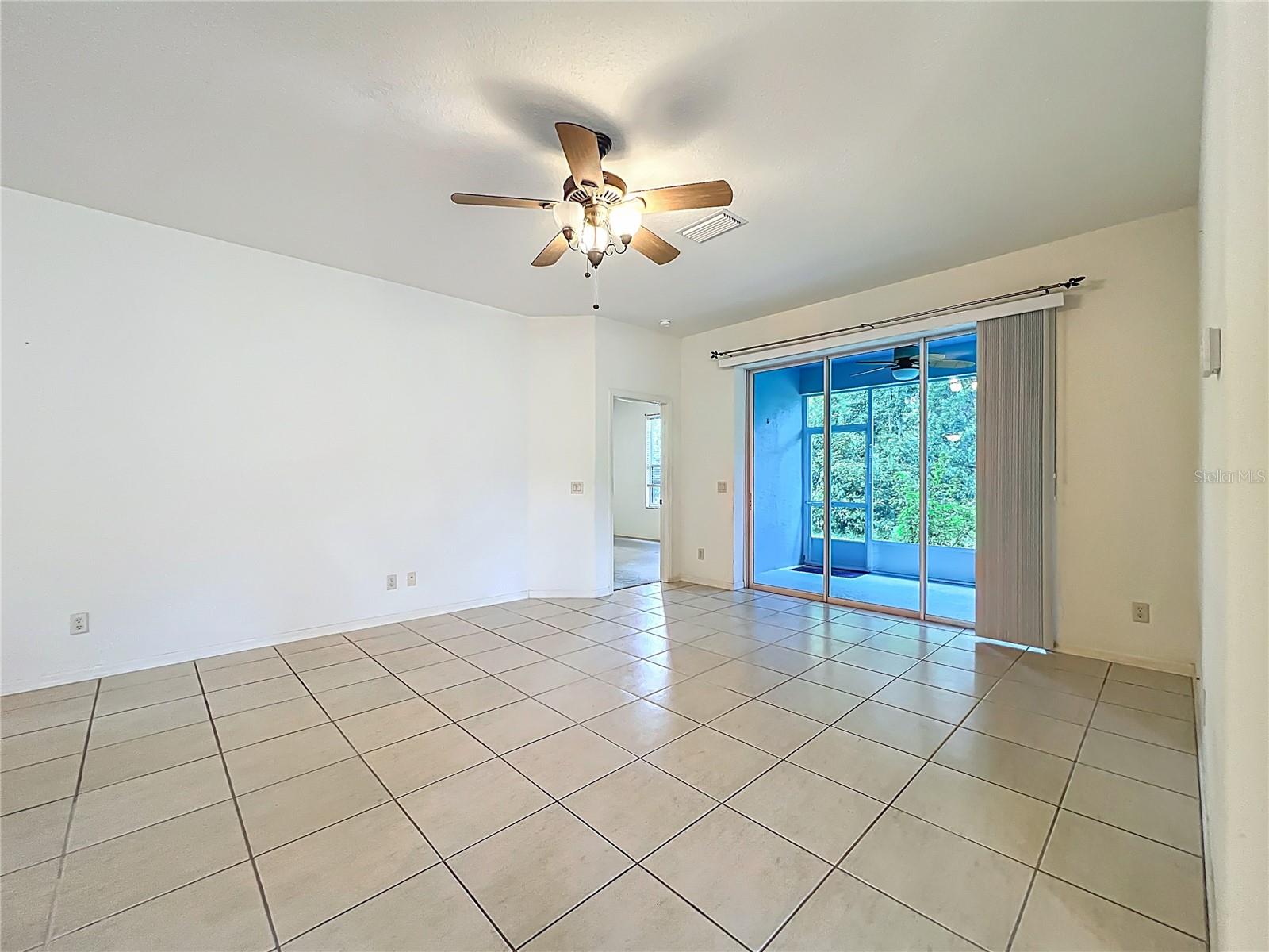 CANTERBURY LAKE ESTATES SECOND ADD - Residential