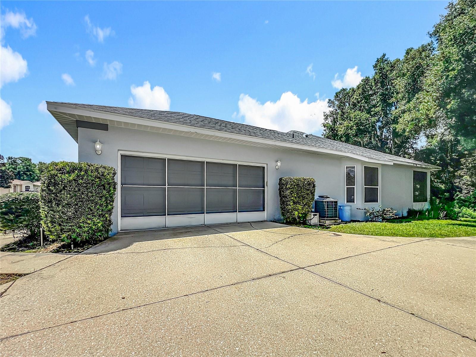 CANTERBURY LAKE ESTATES SECOND ADD - Residential
