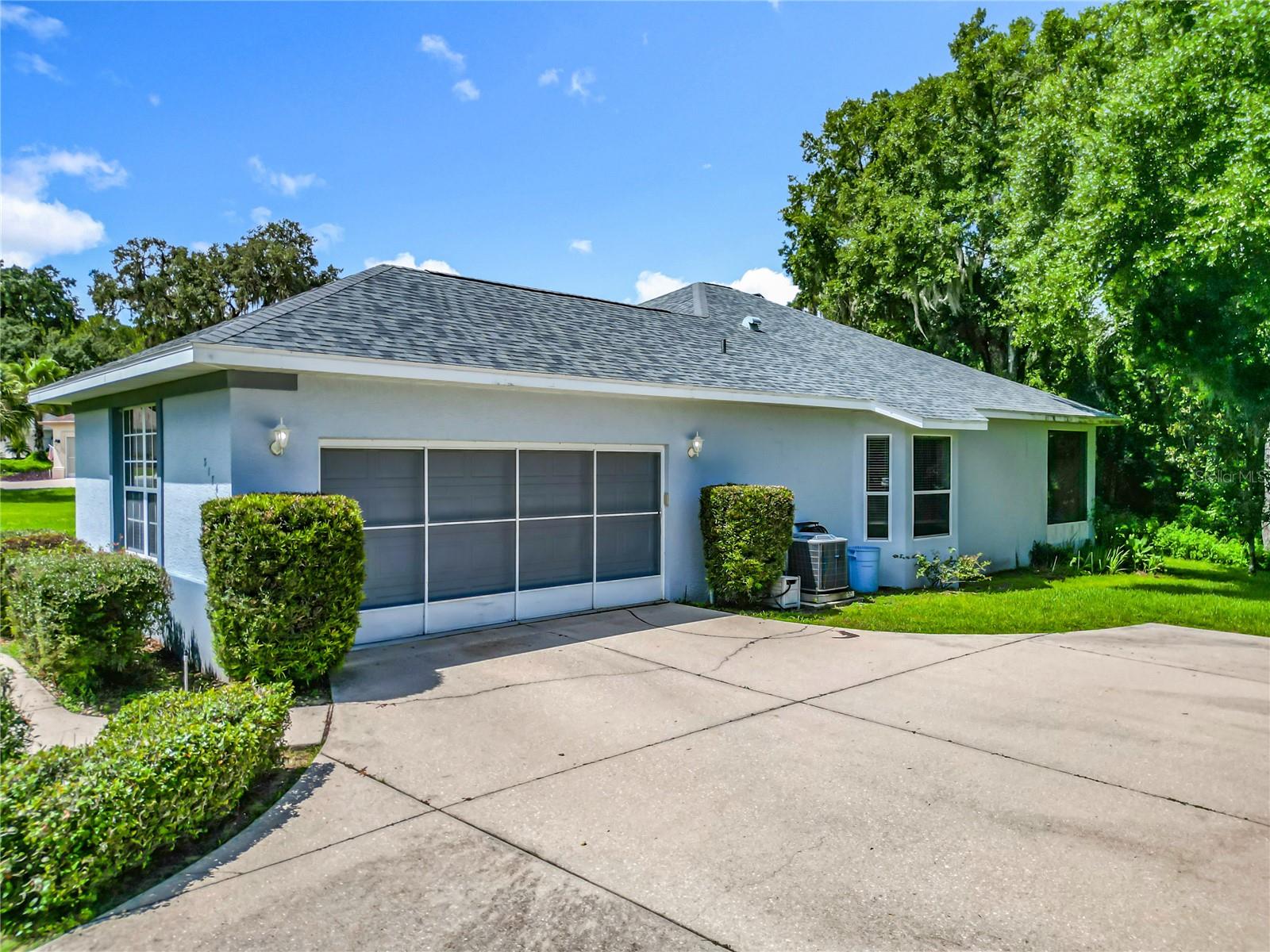CANTERBURY LAKE ESTATES SECOND ADD - Residential