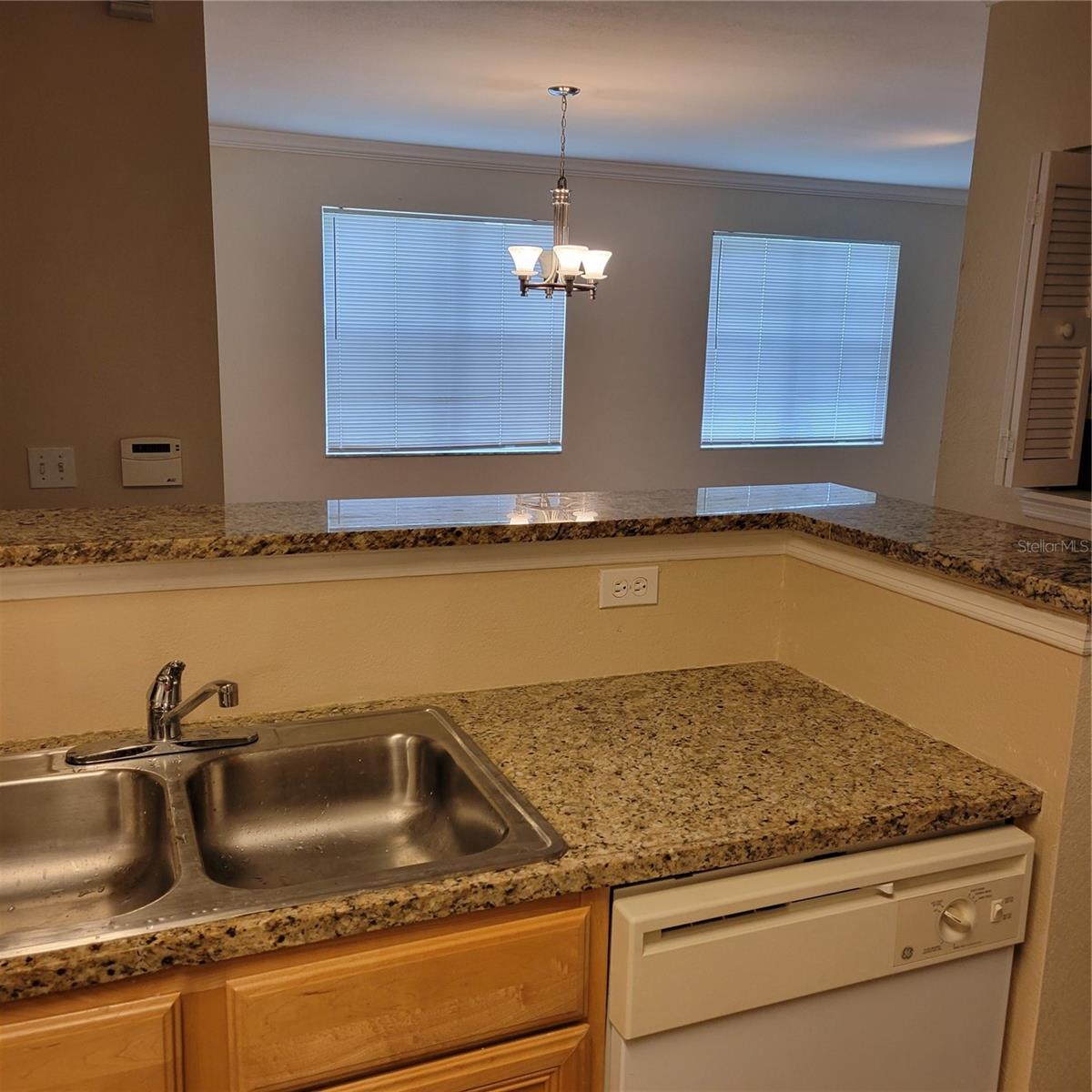 VILLAGIO - Residential Lease