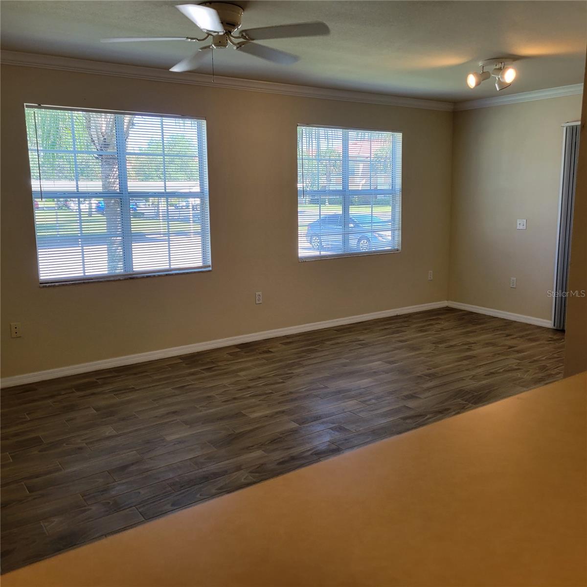 VILLAGIO - Residential Lease
