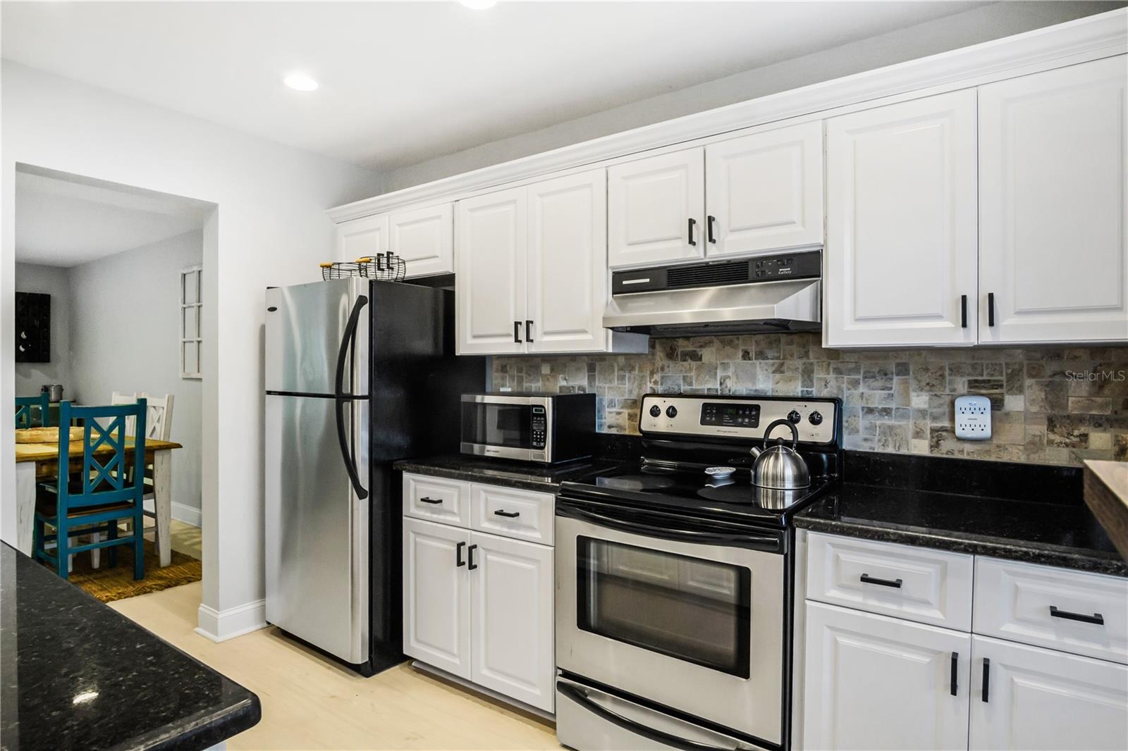 HARBOUR OAKS OF DUNEDIN CONDO - Residential