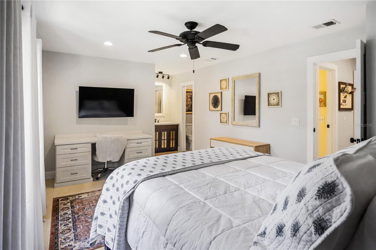 HARBOUR OAKS OF DUNEDIN CONDO - Residential