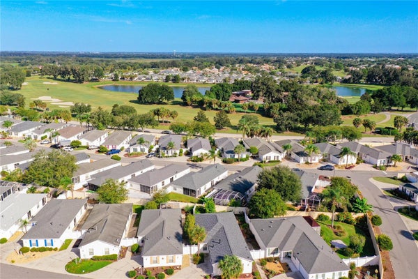 972 ROCKVILLE PL, THE VILLAGES, FL 32162 - Image dbcf90707c8ae1a002d9da1568e4449a/3156912167