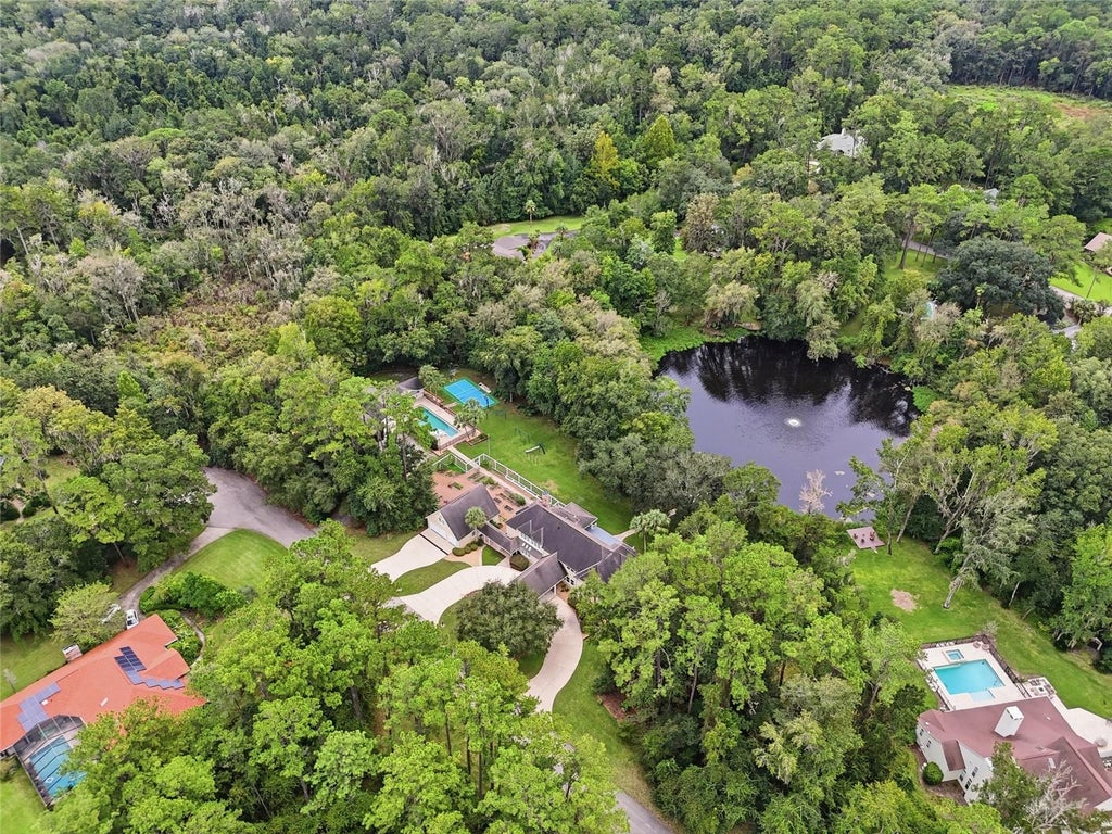 Photo of 6109 NW 60th Place, Gainesville, FL 32653 (MLS # GC543986)