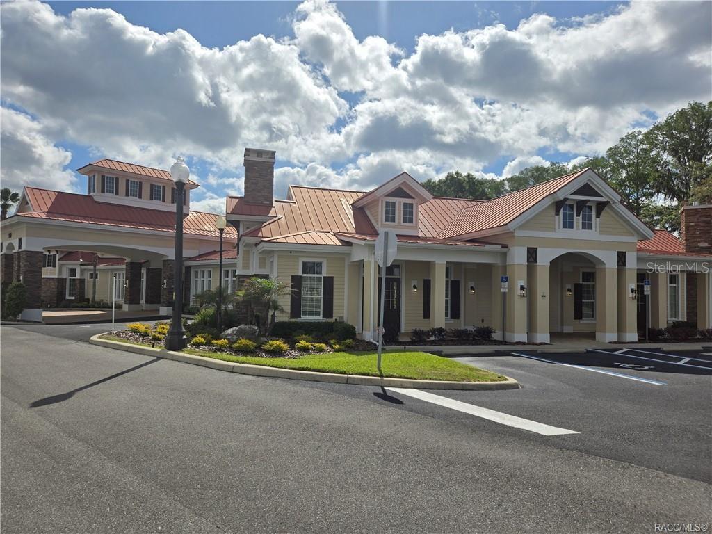 WYLD PALMS - Residential