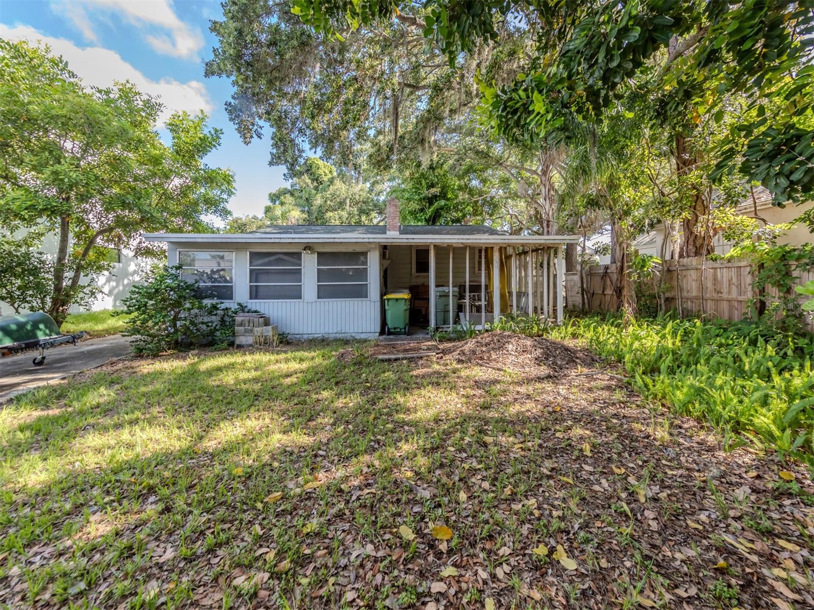 1740 WISCONSIN LANE