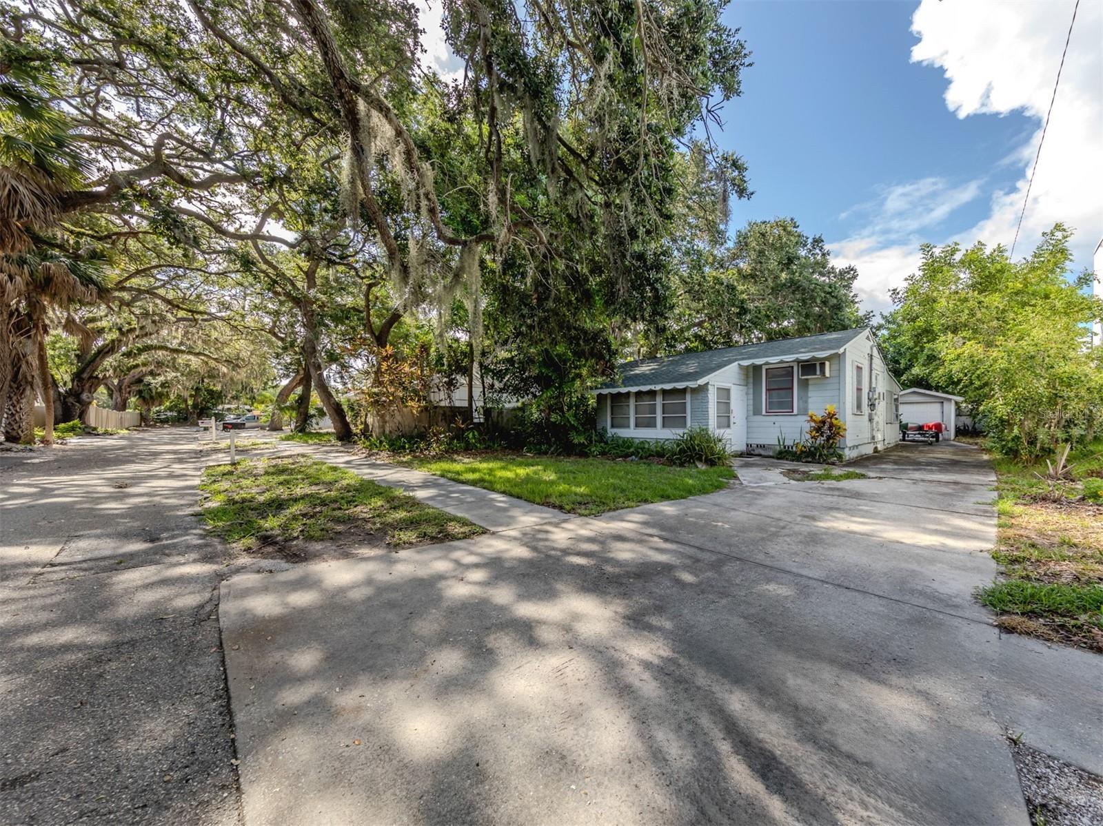 It is all about location. This is a rarely available property and is situated in the highly desirable West of Osprey Ave. and just south of the Cherokee Park area. The home is a 76 year old Cracker style, one bedroom cottage built in 1949 on 50x104 lot. No question here, this property is being offered for it's tremendous location and potential to build new on this quaint treelined canopy street in this historic neighborhood. This exceptional location is only 1/2 mile to the north bridge to Siesta Key, 4 minutes to Southside village shops and restaurants, 3 minutes to the "A" rated Southside Elementary School and only 5 minutes to Sarasota Memorial Hospital. Currently the home is being used as a daytime home/office and storage area. Twelve adjoining lots feature some new multimillion dollar homes and/or are in the development process. Due to it's age and condition, the property is being sold AS-IS without any seller warranties. So take a drive by. Bring your ideas, your architect, contractor and imagine the possibilities.