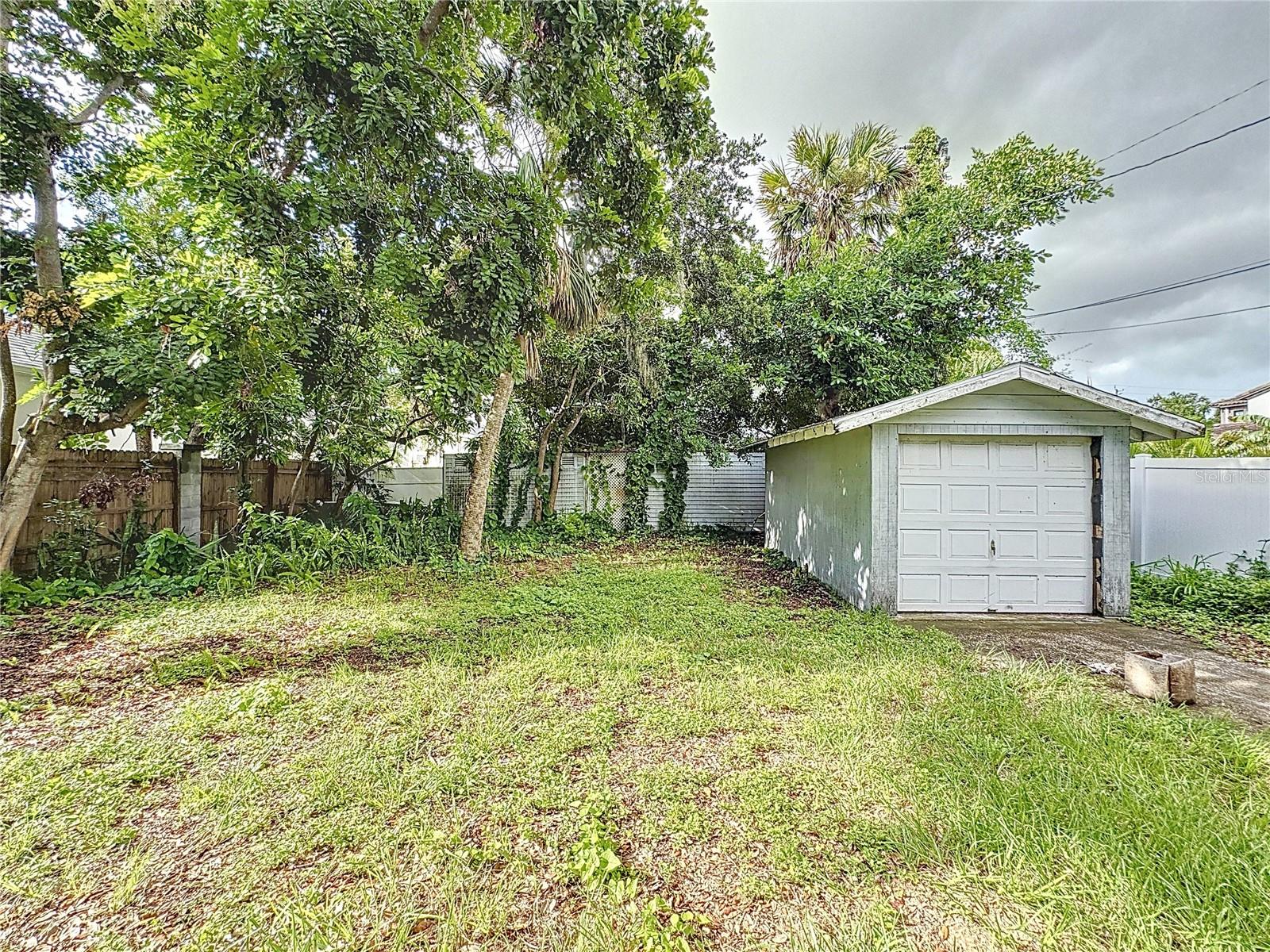 1740 WISCONSIN LANE