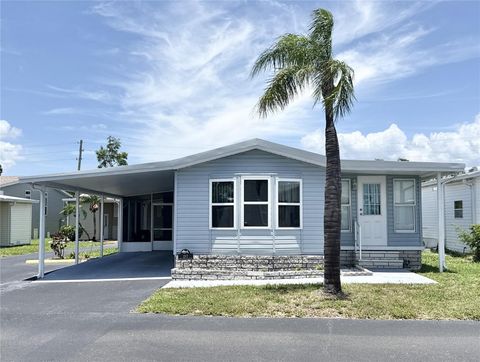 Photo of 217 Mount Piney Avenue NE #286, St Petersburg, FL 33702 (MLS # TB8512604)