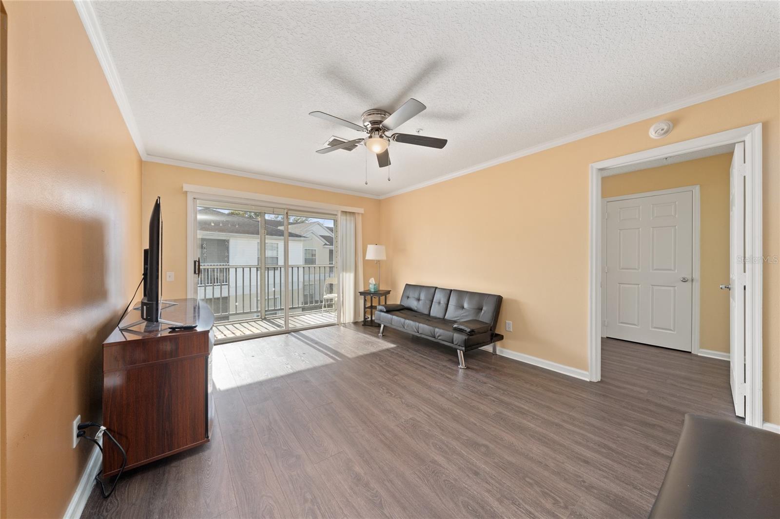 OASIS 02 CONDO - Residential