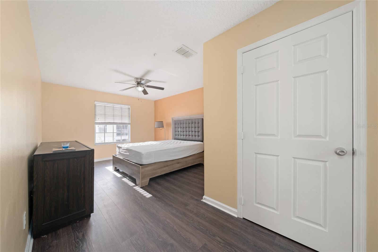 OASIS 02 CONDO - Residential