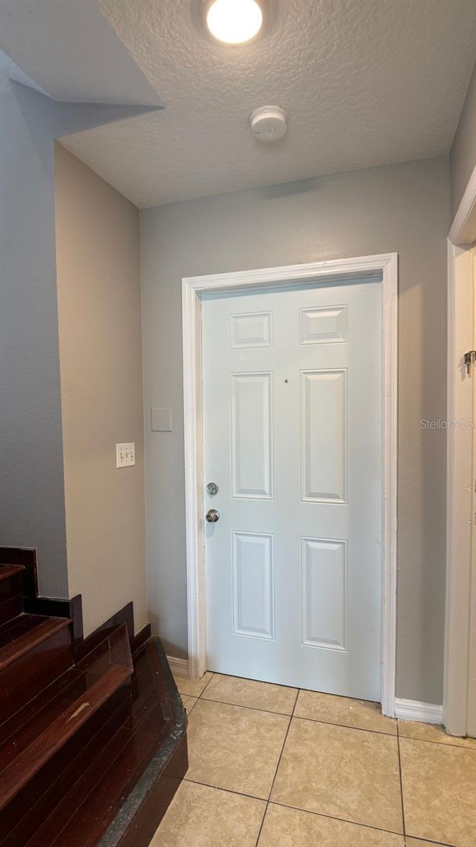 ISLAND CLUB WEST PH 02 - Residential Lease