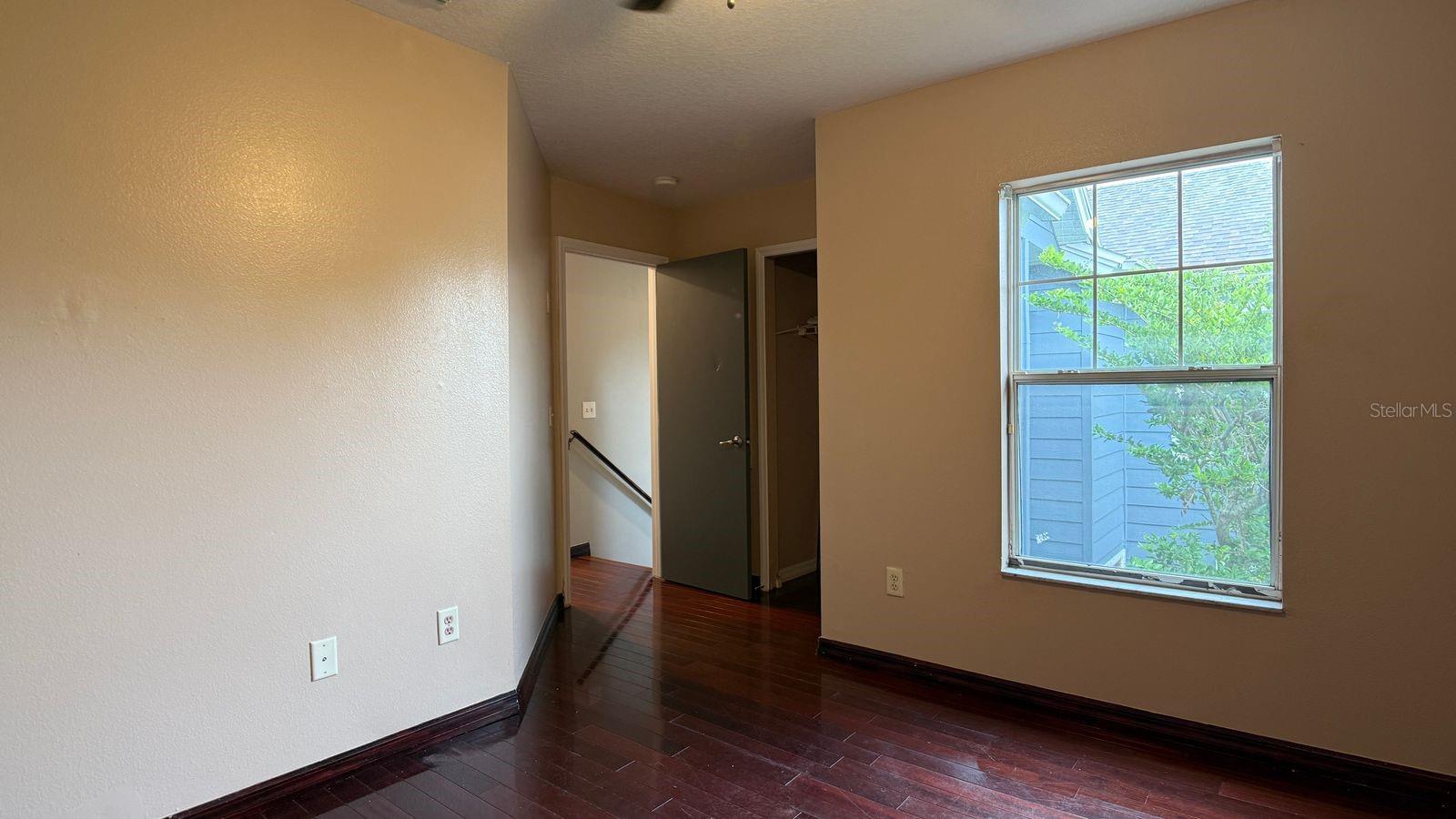 ISLAND CLUB WEST PH 02 - Residential Lease