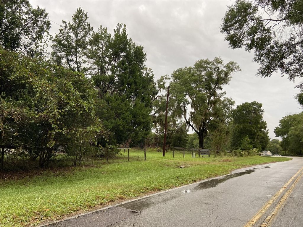 Photo of 17920 W Cr 1491 Road, Alachua, FL 32615 (MLS # GC534845)