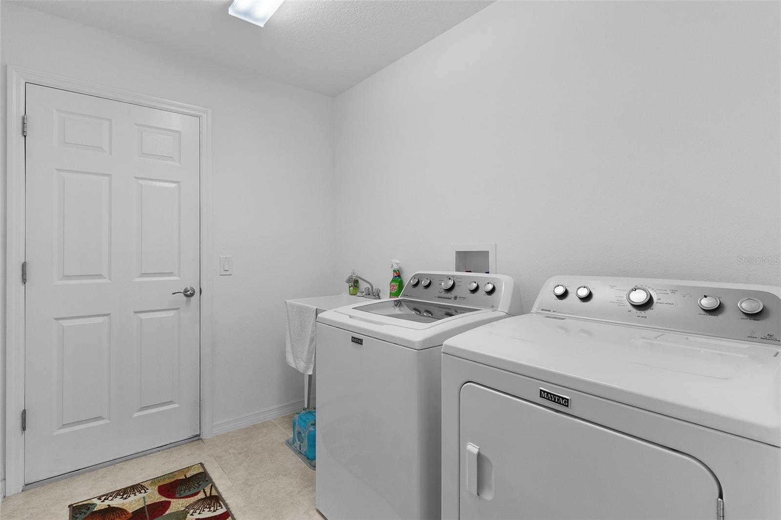 ORANGE BLOSSOM GARDENS UNIT 04 - Residential