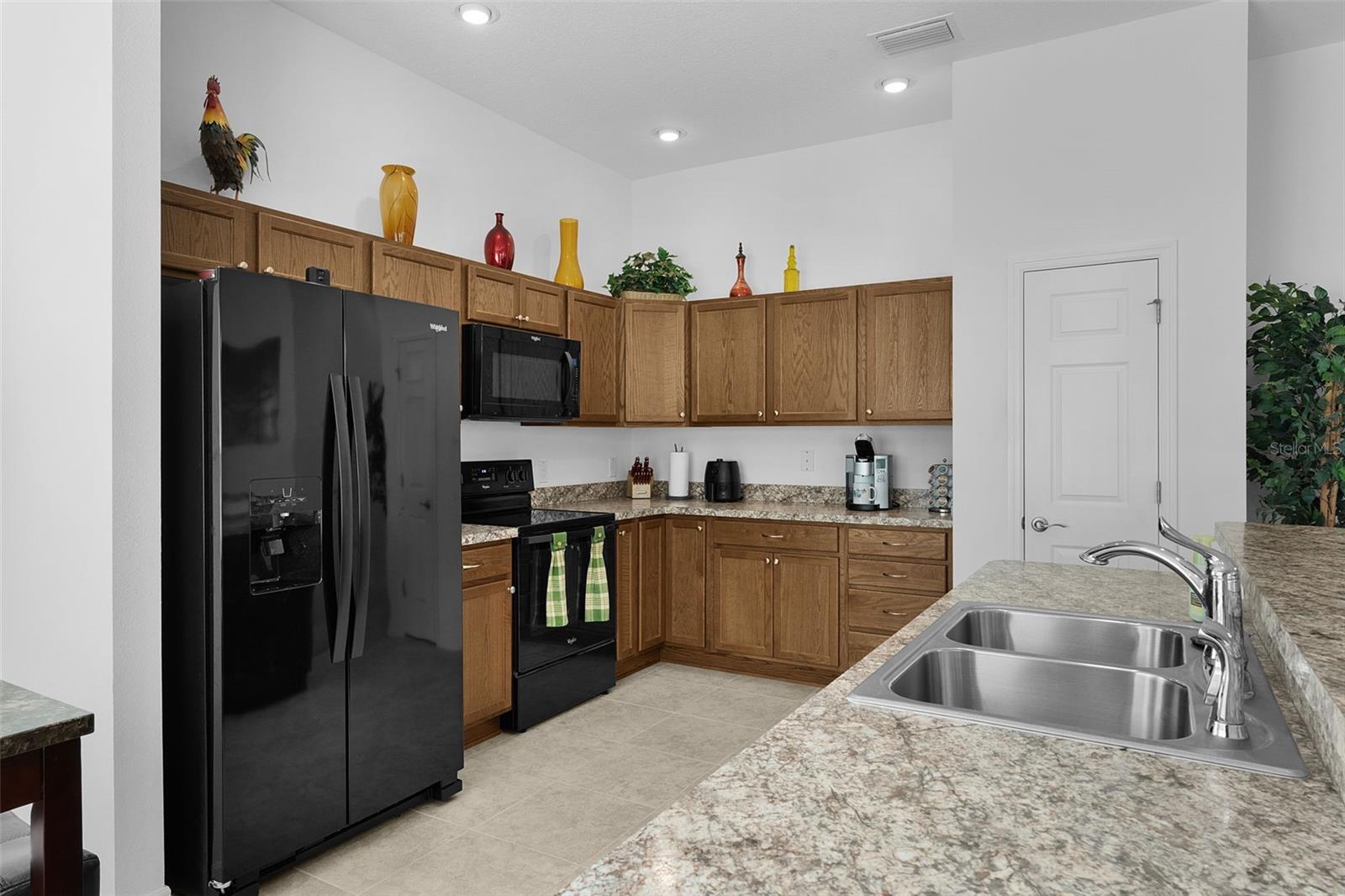 ORANGE BLOSSOM GARDENS UNIT 04 - Residential