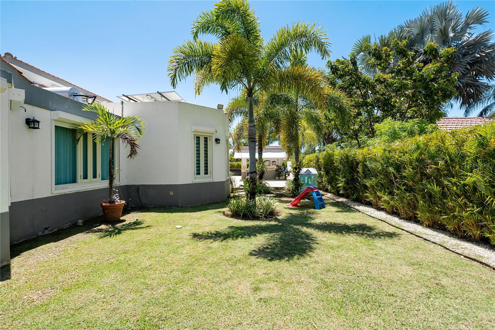 SABANERA DE DORADO - Residential