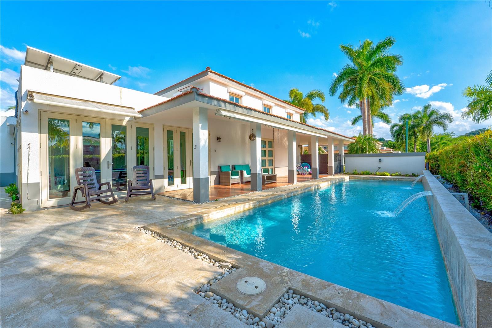 SABANERA DE DORADO - Residential