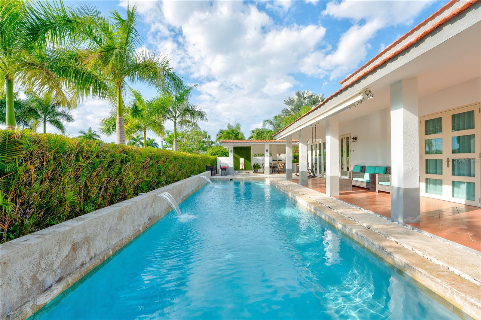 SABANERA DE DORADO - Residential