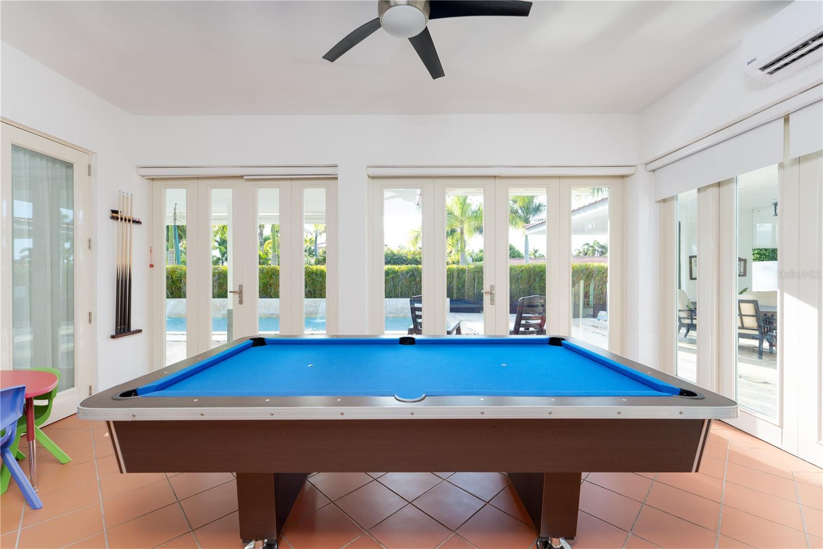 SABANERA DE DORADO - Residential