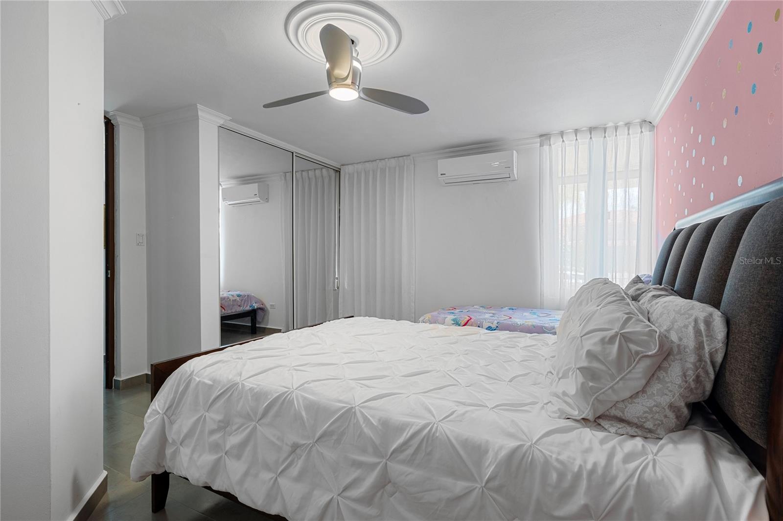 SABANERA DE DORADO - Residential