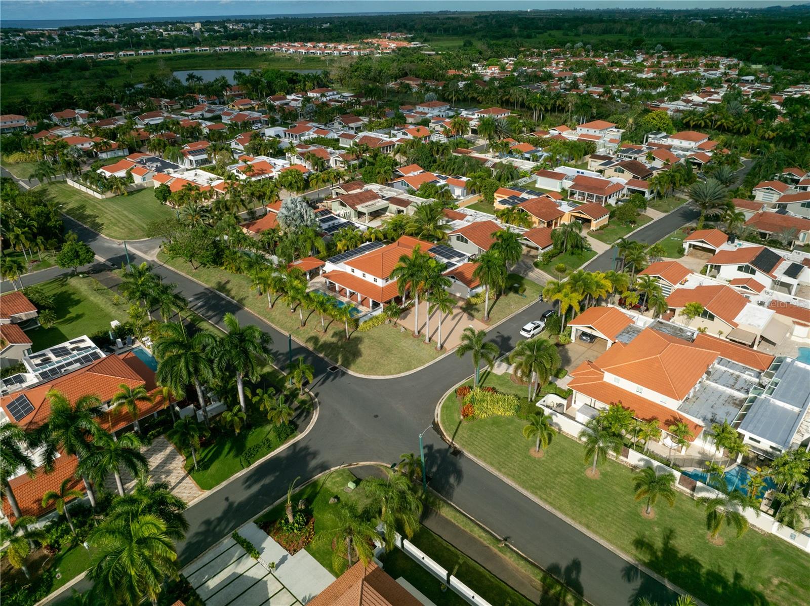SABANERA DE DORADO - Residential