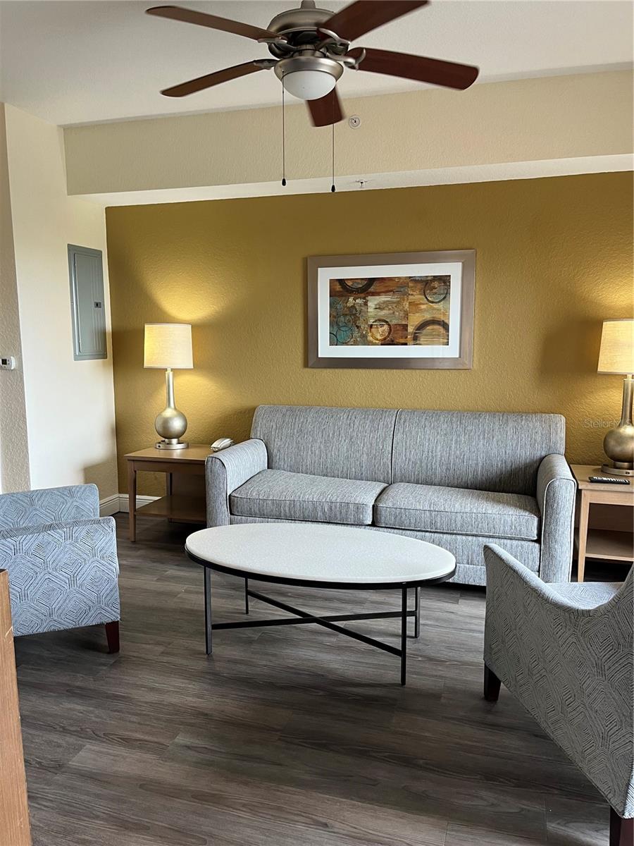 FLORIDAYS ORLANDO RESIDENCE - Residential