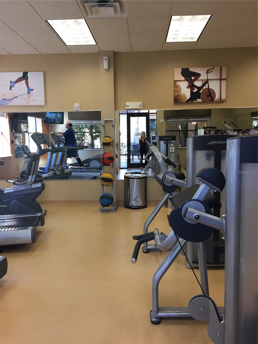 FLORIDAYS ORLANDO RESIDENCE - Residential