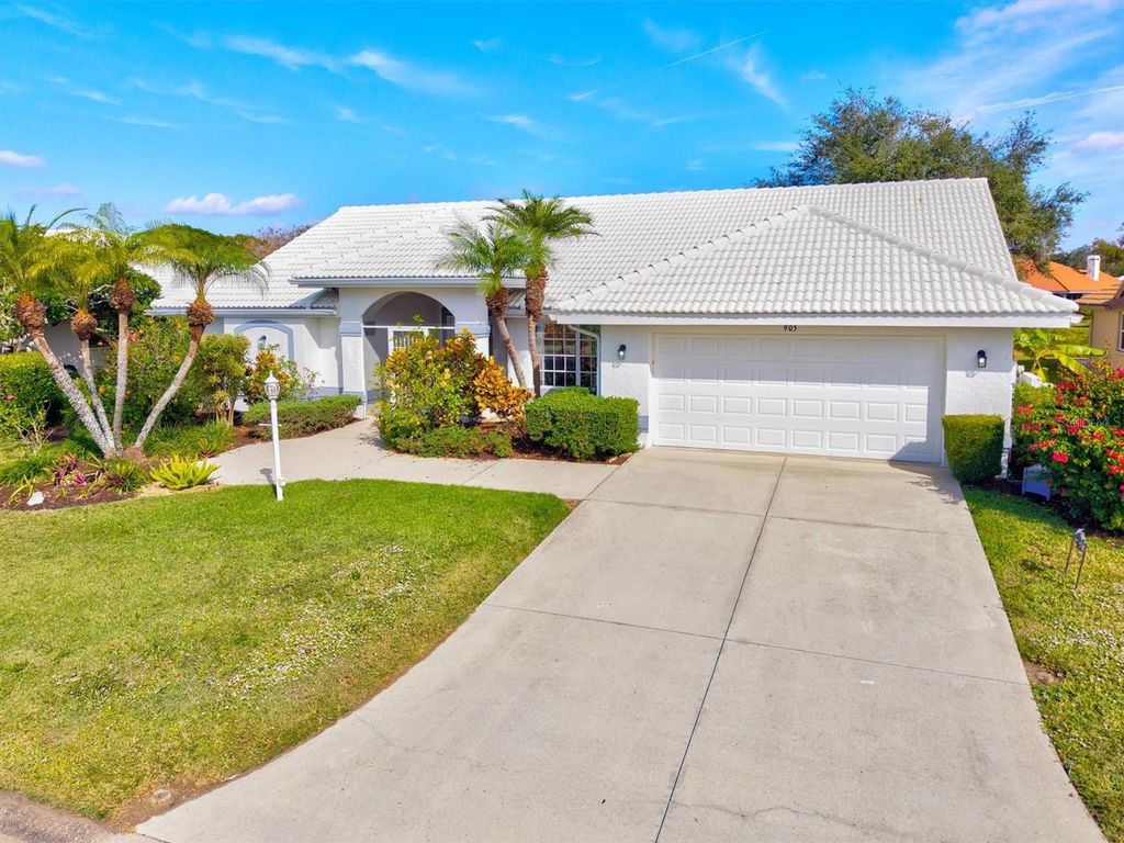 Photo of 905 Beckley Drive, Venice, FL 34292 (MLS # N6141383)