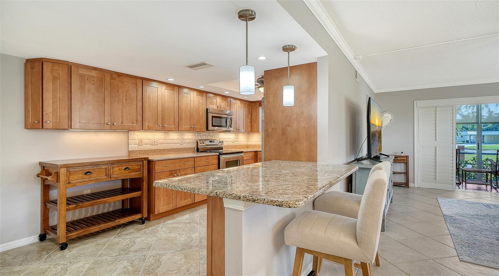 BAYWOOD COLONY SOUTHWOOD APARTMENTS - Residential