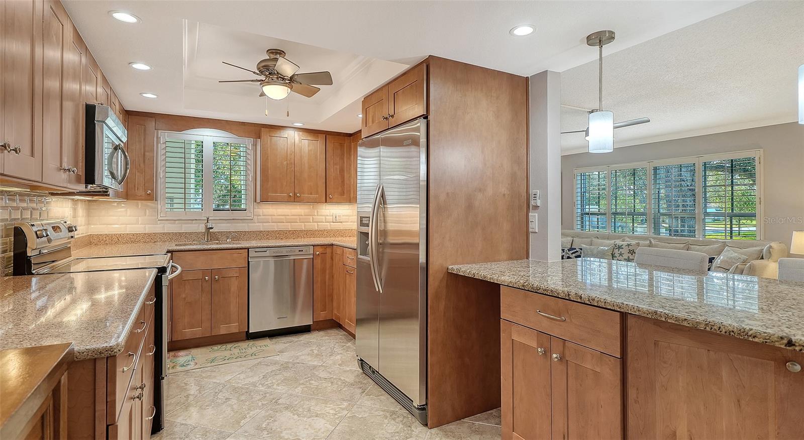 BAYWOOD COLONY SOUTHWOOD APARTMENTS - Residential