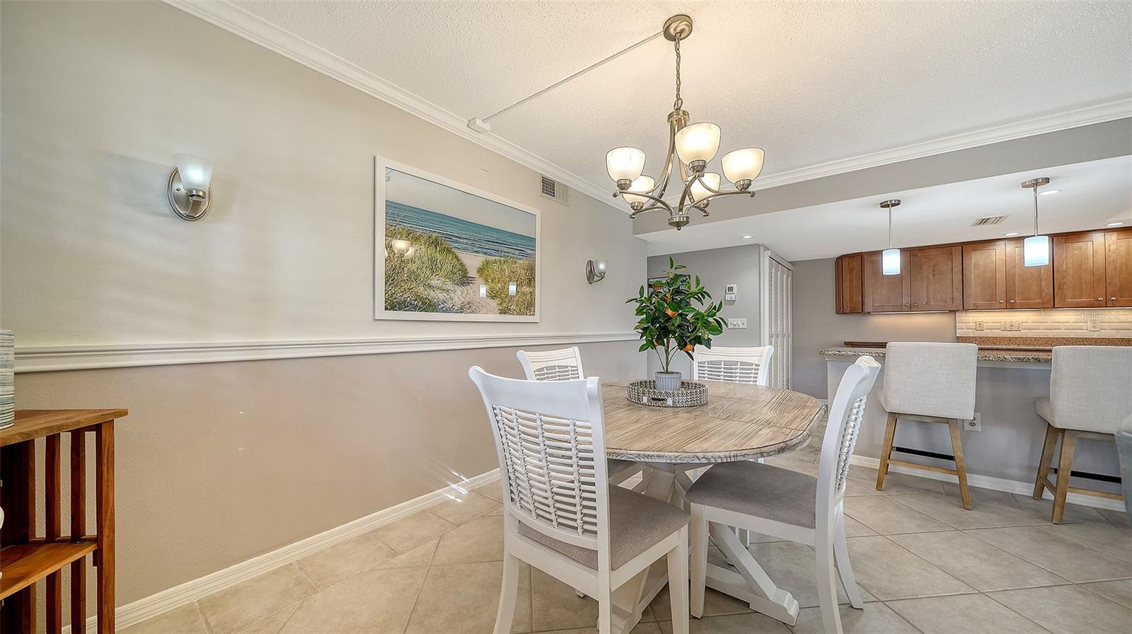 BAYWOOD COLONY SOUTHWOOD APARTMENTS - Residential