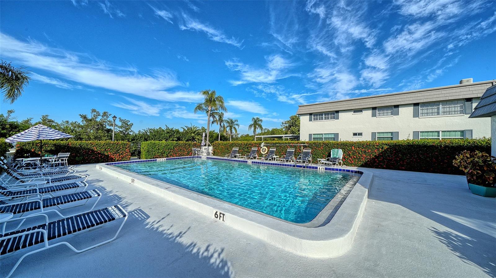 BAYWOOD COLONY SOUTHWOOD APARTMENTS - Residential