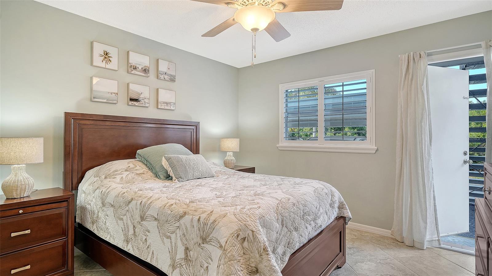 BAYWOOD COLONY SOUTHWOOD APARTMENTS - Residential