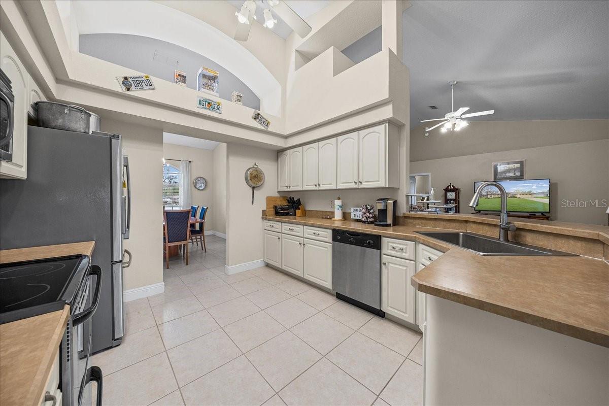 KINGSLAND COUNTRY ESTATE - Residential