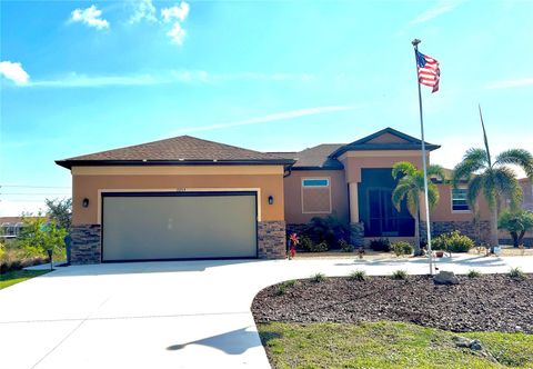 A home in PORT CHARLOTTE