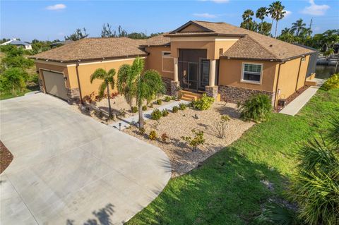 A home in PORT CHARLOTTE