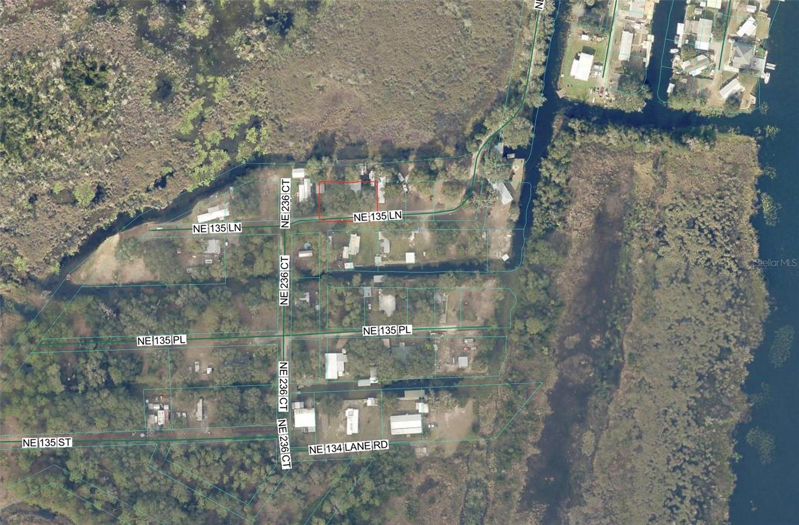 LAKE KERR KEY - Residential