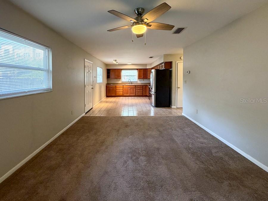 SHADY FOREST - Residential Lease