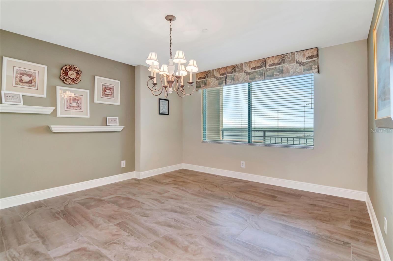 ULTIMAR THREE CONDO - Residential
