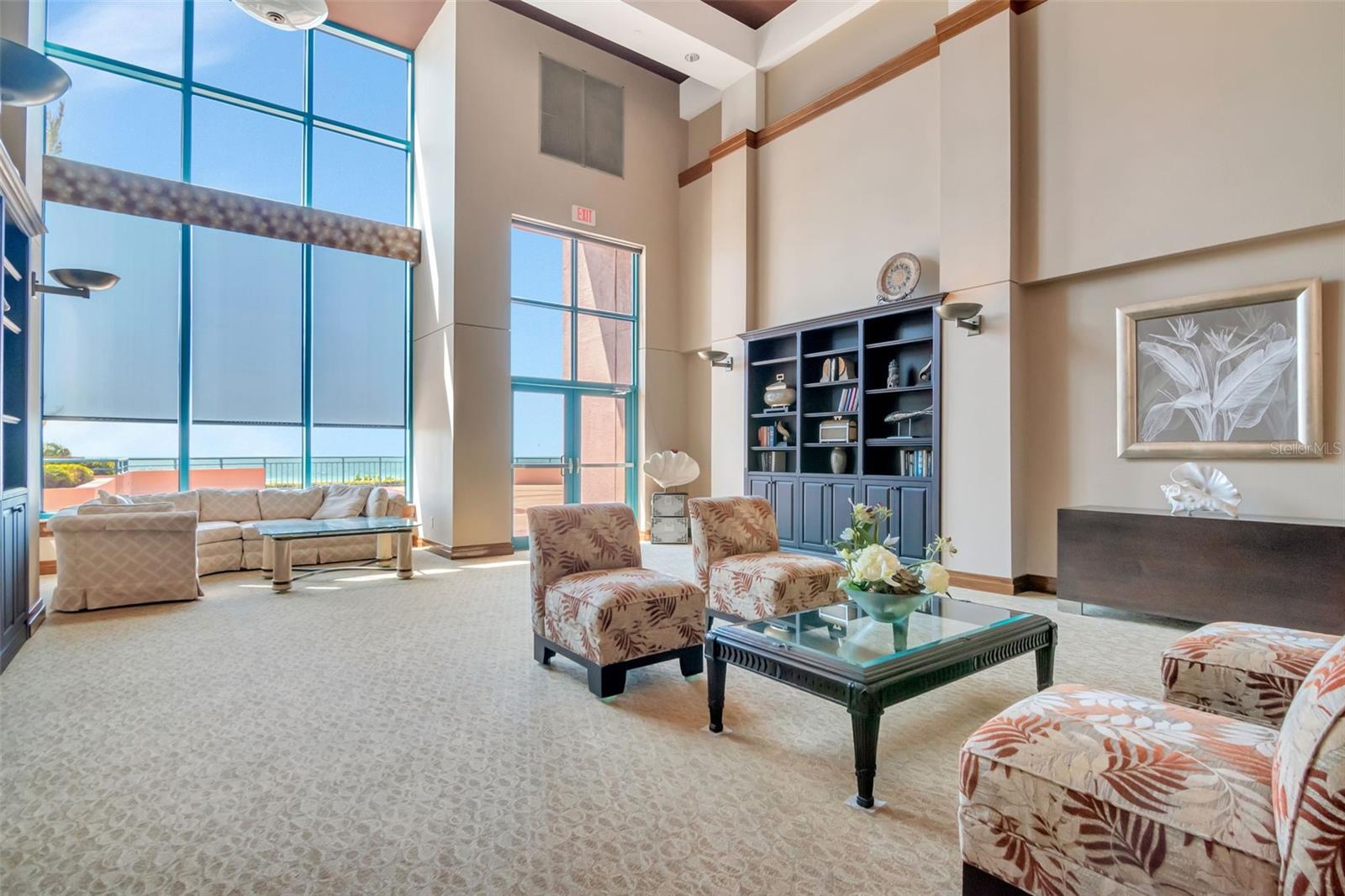ULTIMAR THREE CONDO - Residential