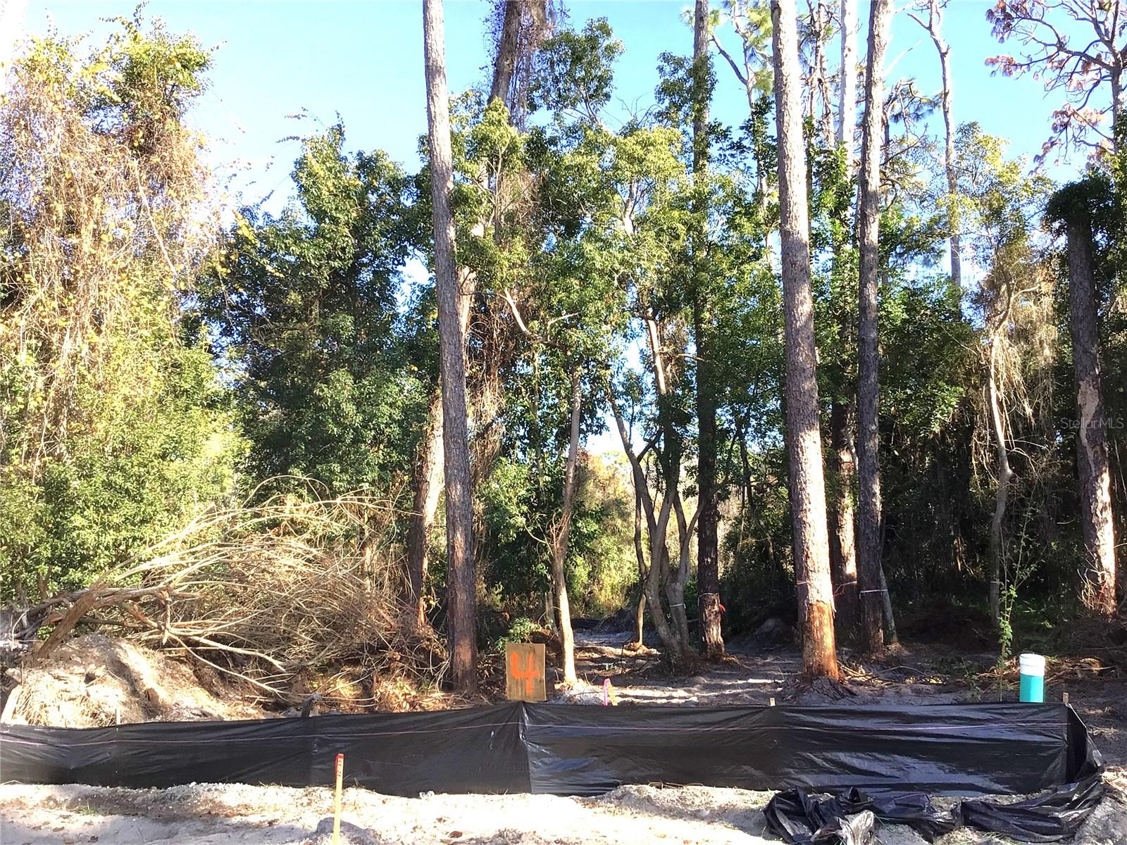 ESTATES AT ENISWOOD - Land