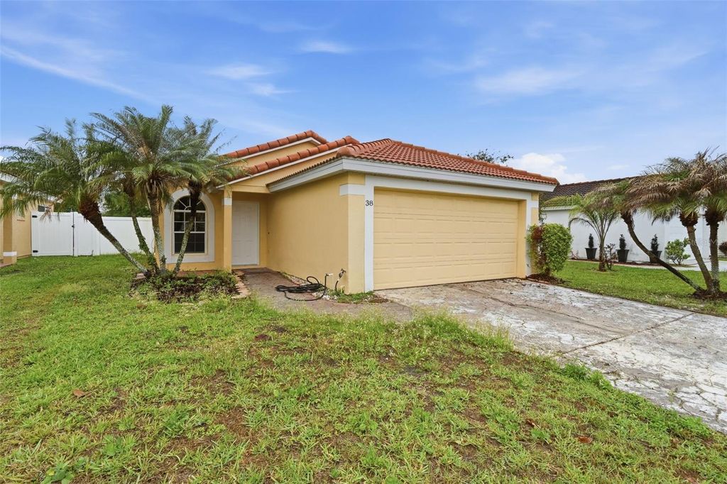 Photo of 38 Vanna Court, Orlando, FL 32807 (MLS # O6397931)