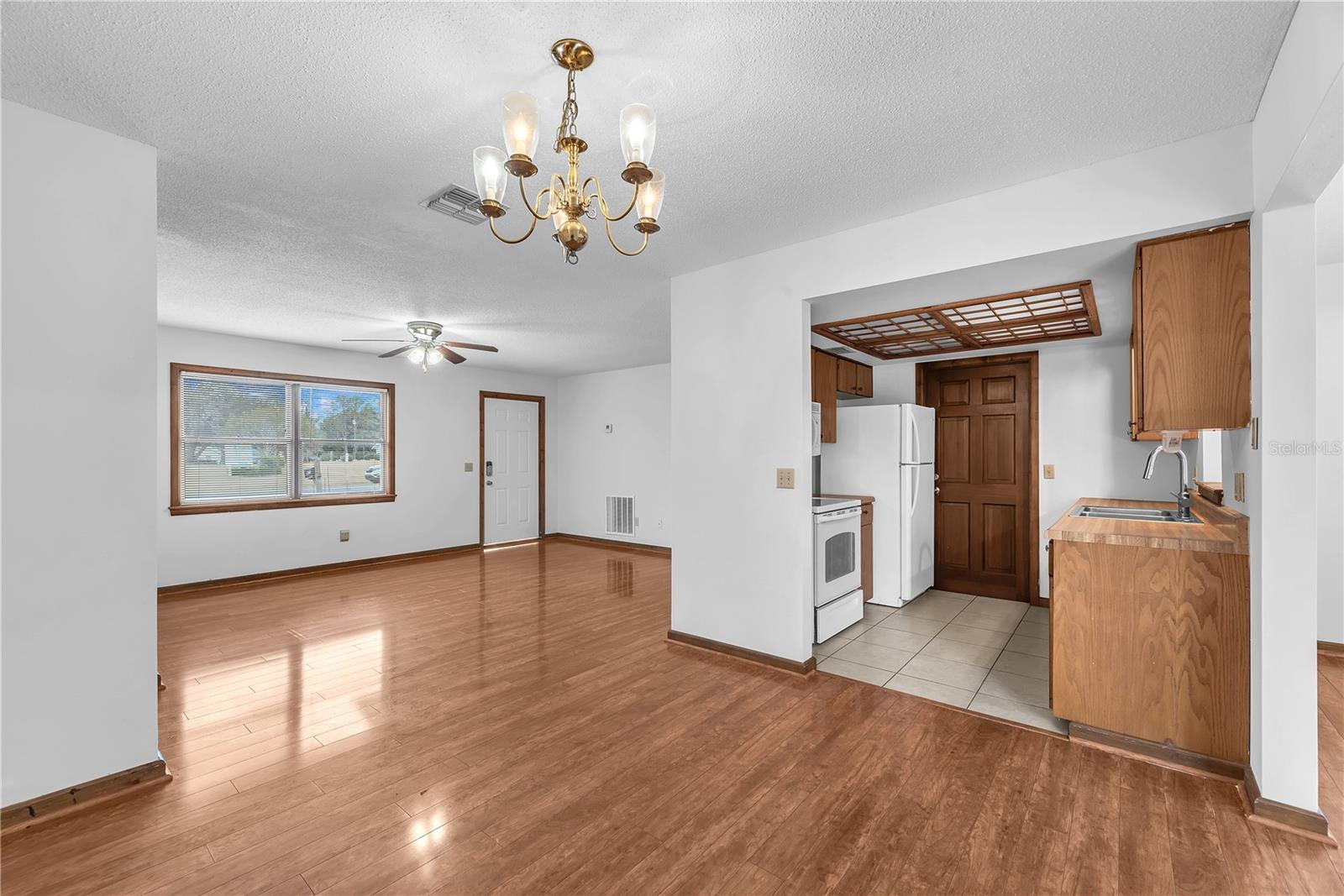 CITY ZEPHYRHILLS - Residential