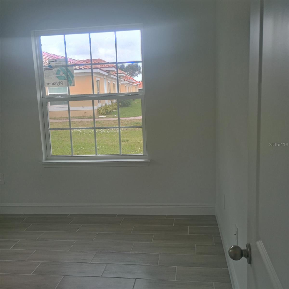 TUSCANY PRESERVE PH 03 - Residential Lease