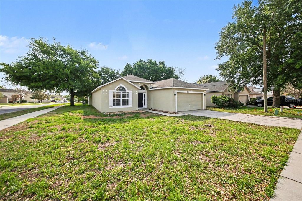 Photo of 2212 Nicollett Way, Leesburg, FL 34748 (MLS # O6393096)