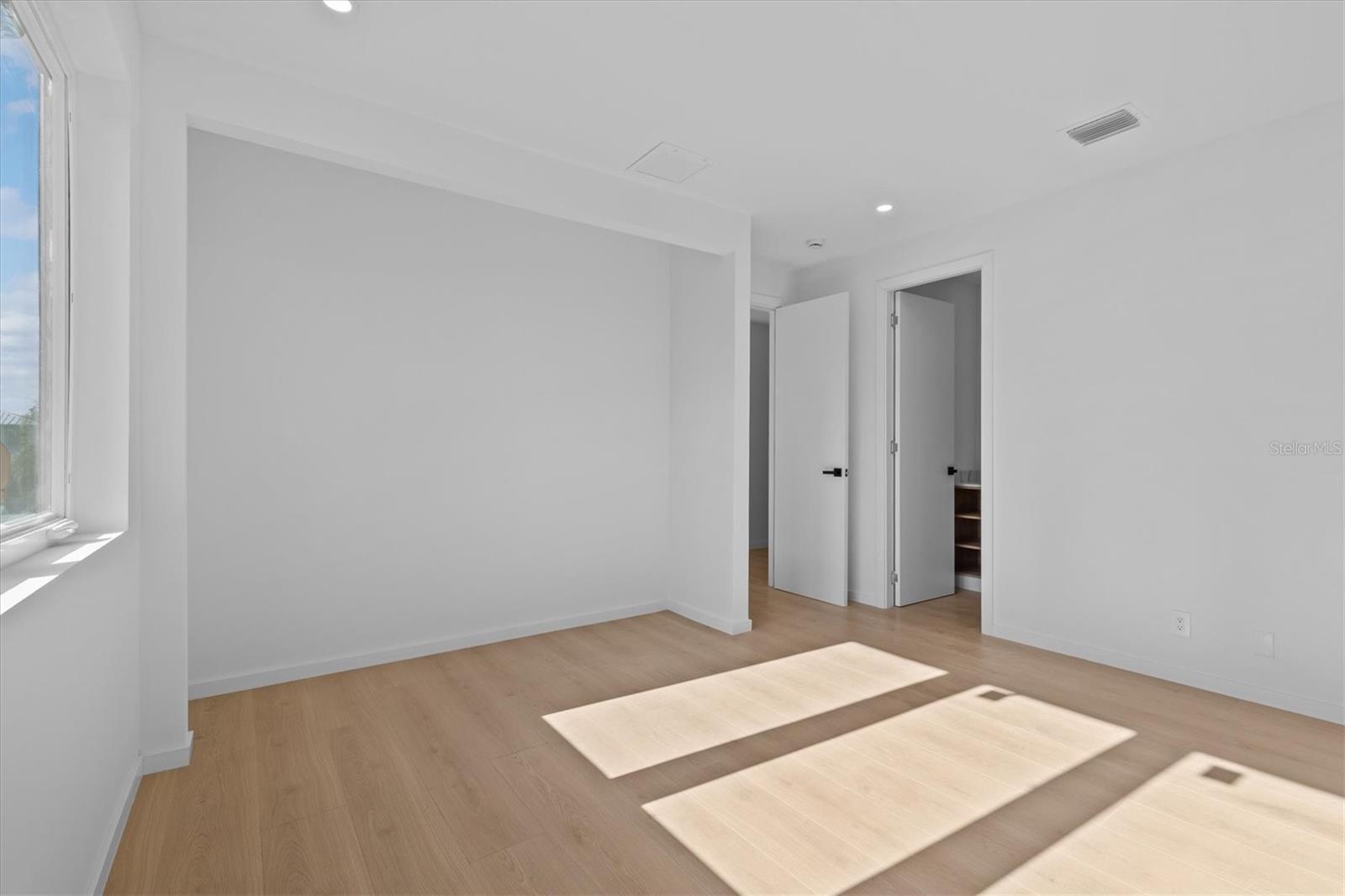 SUNSET POINT 2ND ADD - Residential