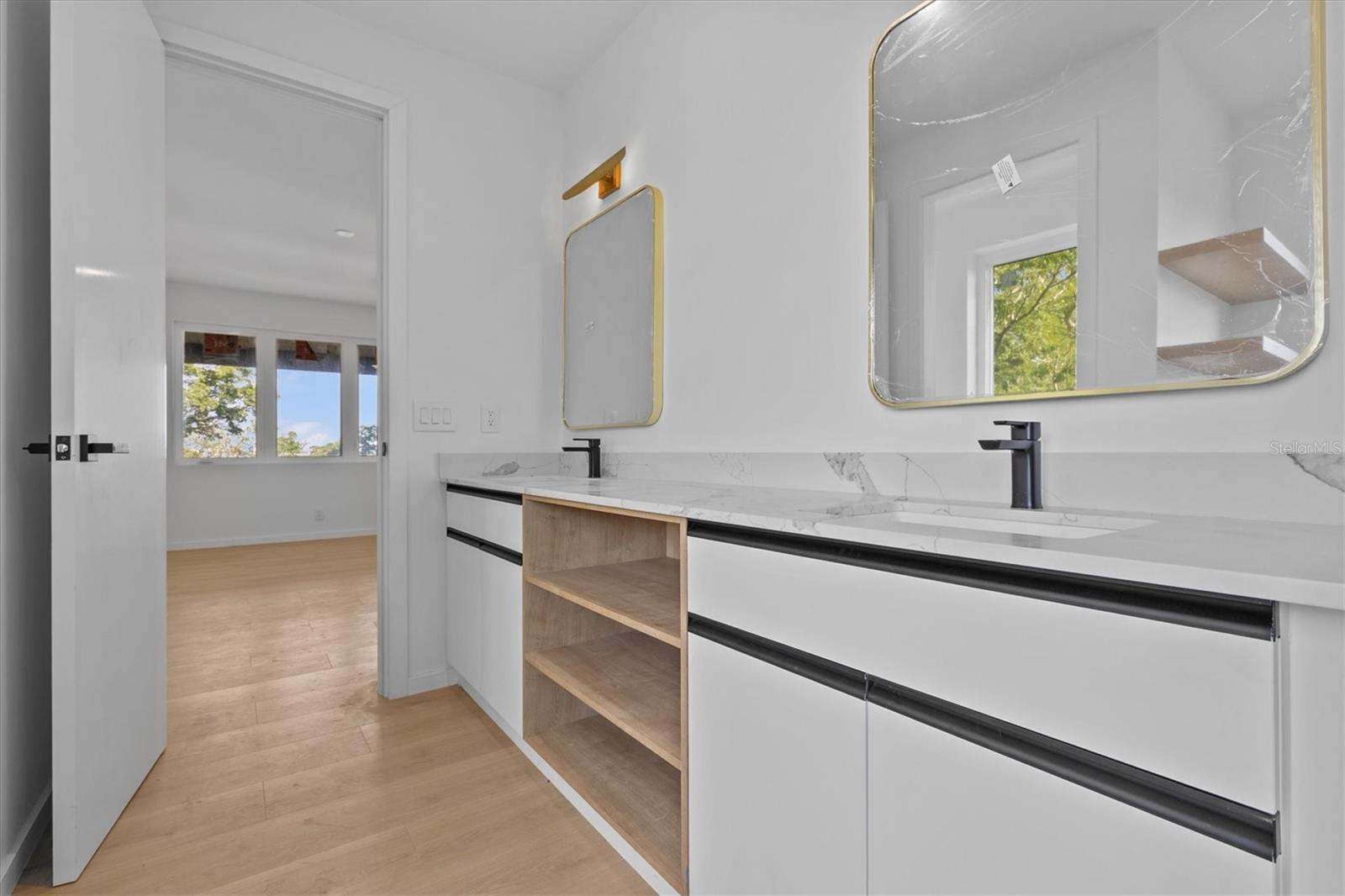 SUNSET POINT 2ND ADD - Residential