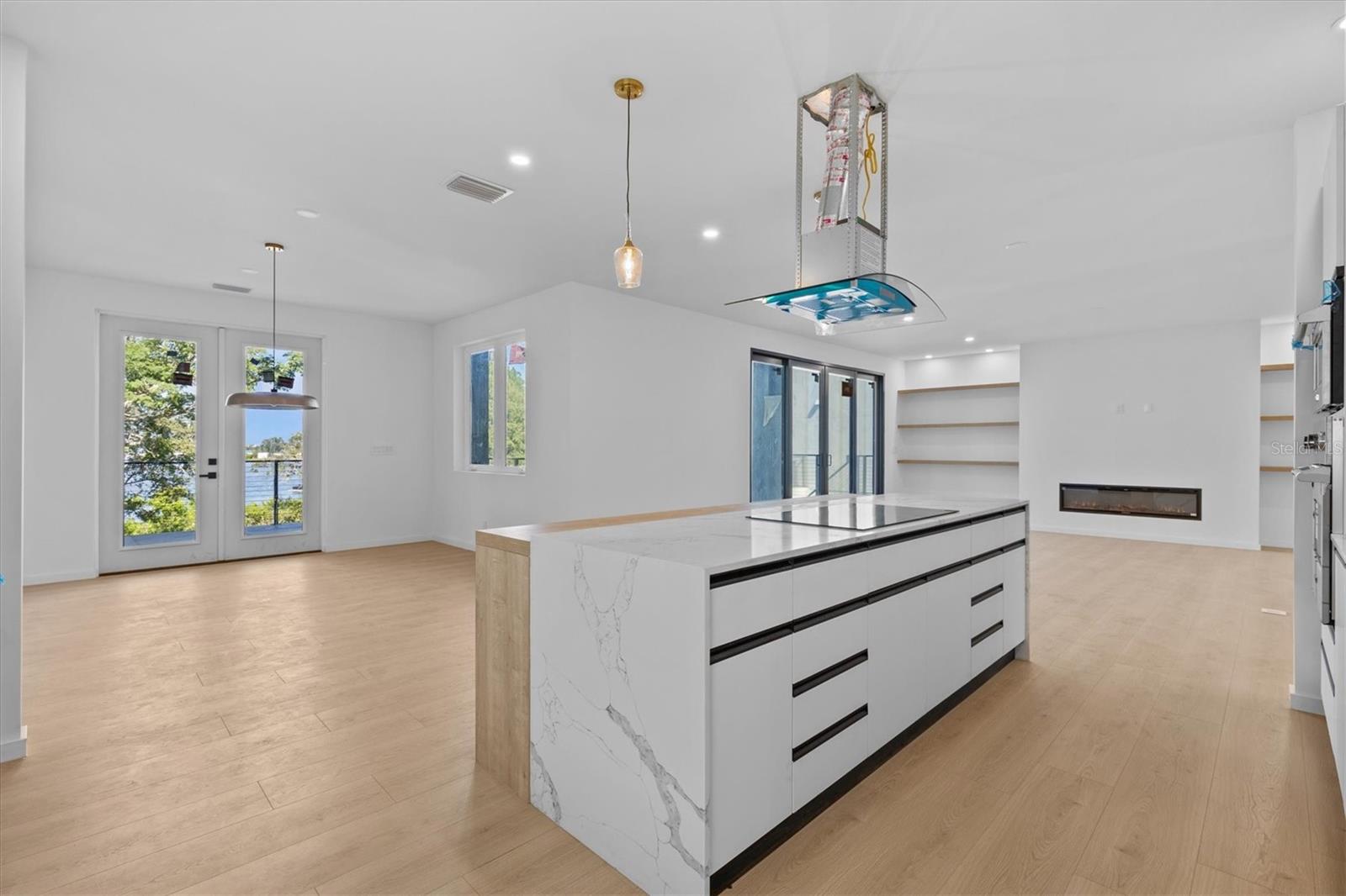 SUNSET POINT 2ND ADD - Residential